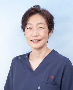 救急医部門長 佐藤 友子の顔写真