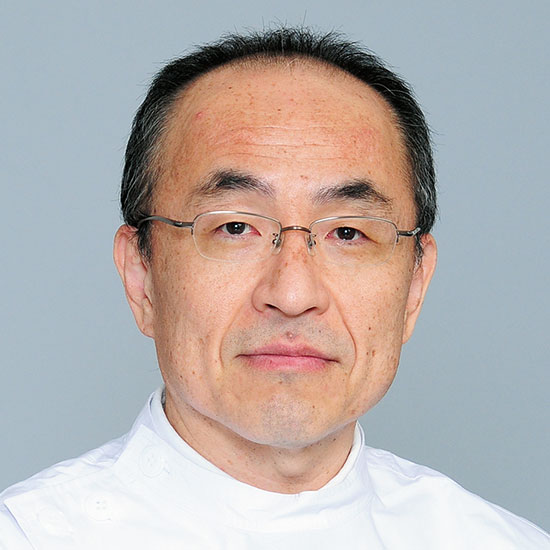 髙森 啓史