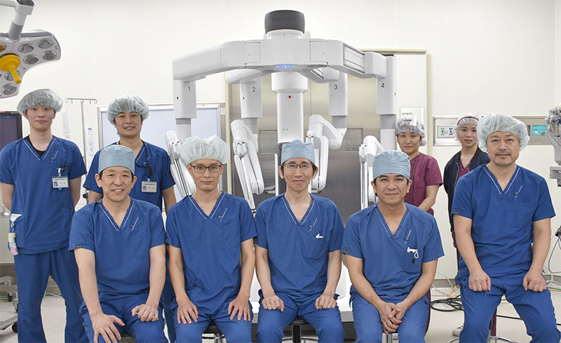 手術支援ロボットによる結腸切除術の初症